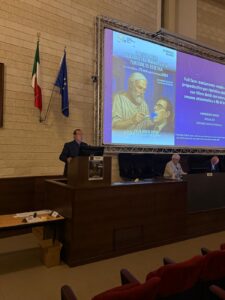 Laser CO2 frazionato Salerno Congresso A.I.O.L.A. 13-14 marzo Bari Università Aldo Moro. relatore: Dott. Francesco Sacco